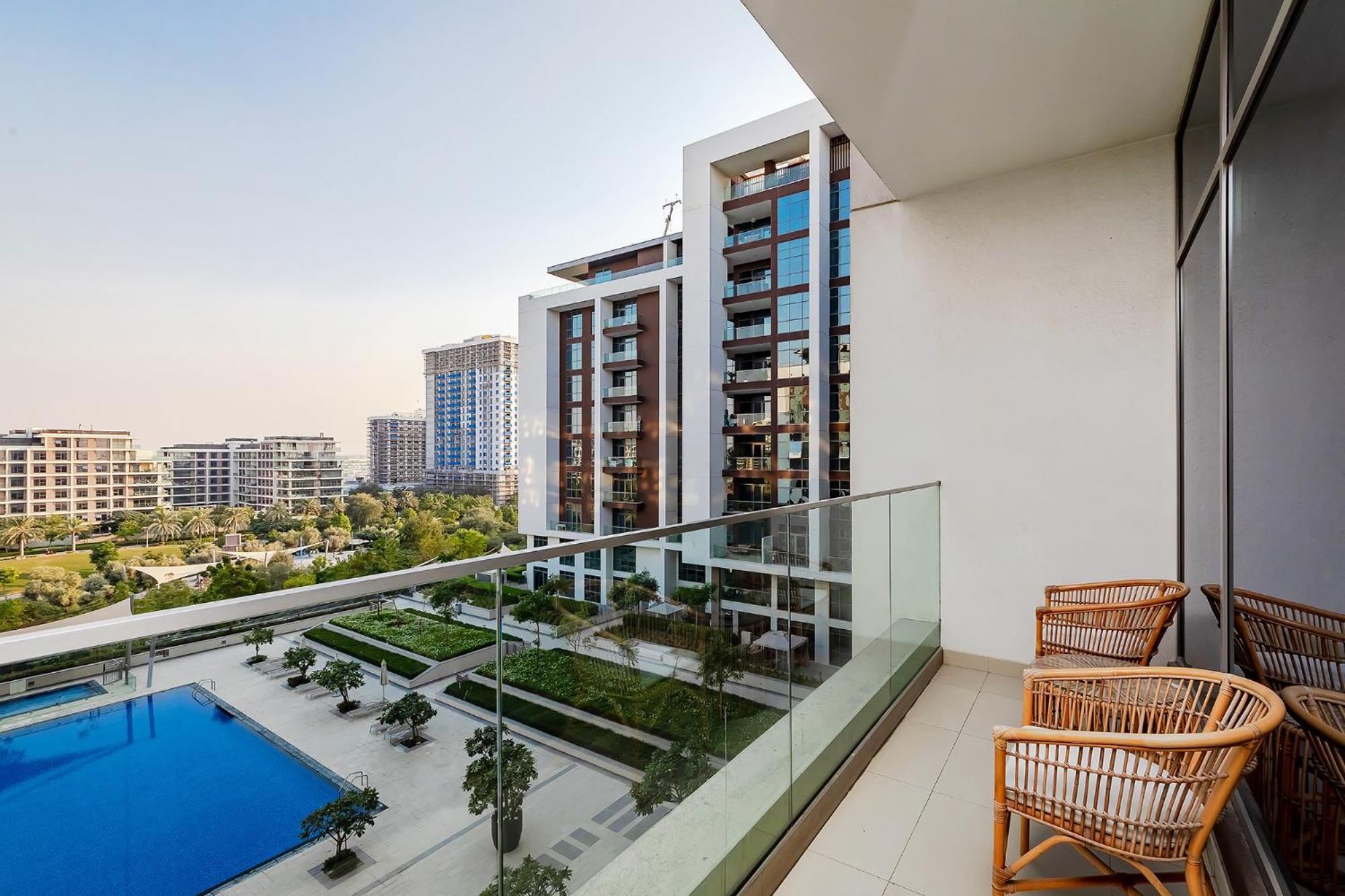 In Hills Park Apartment Dubai