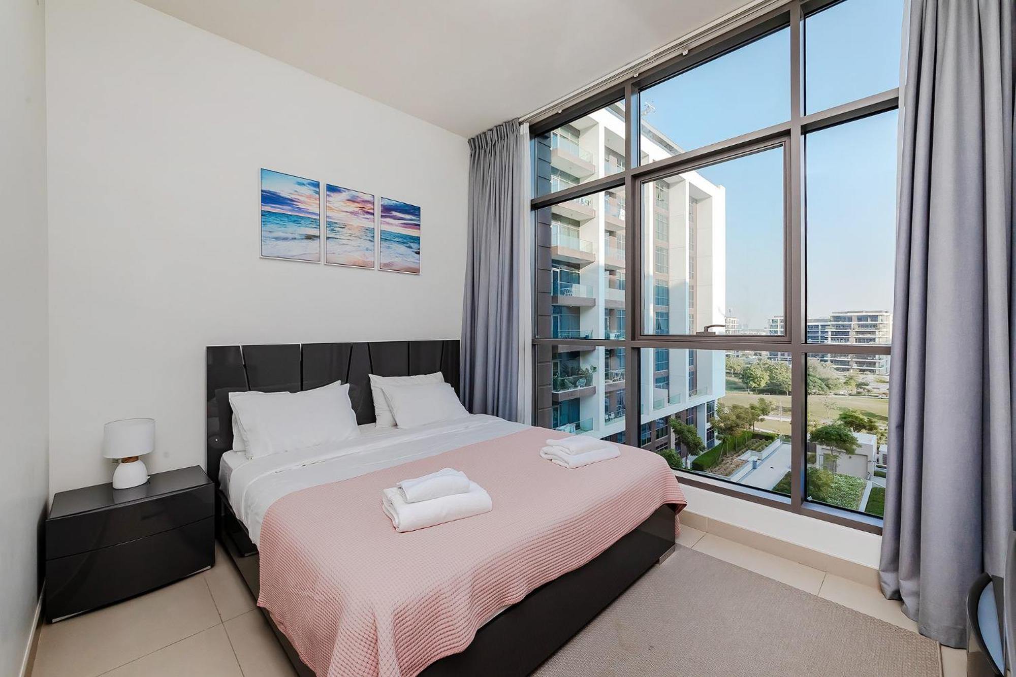 In Hills Park Apartment *
