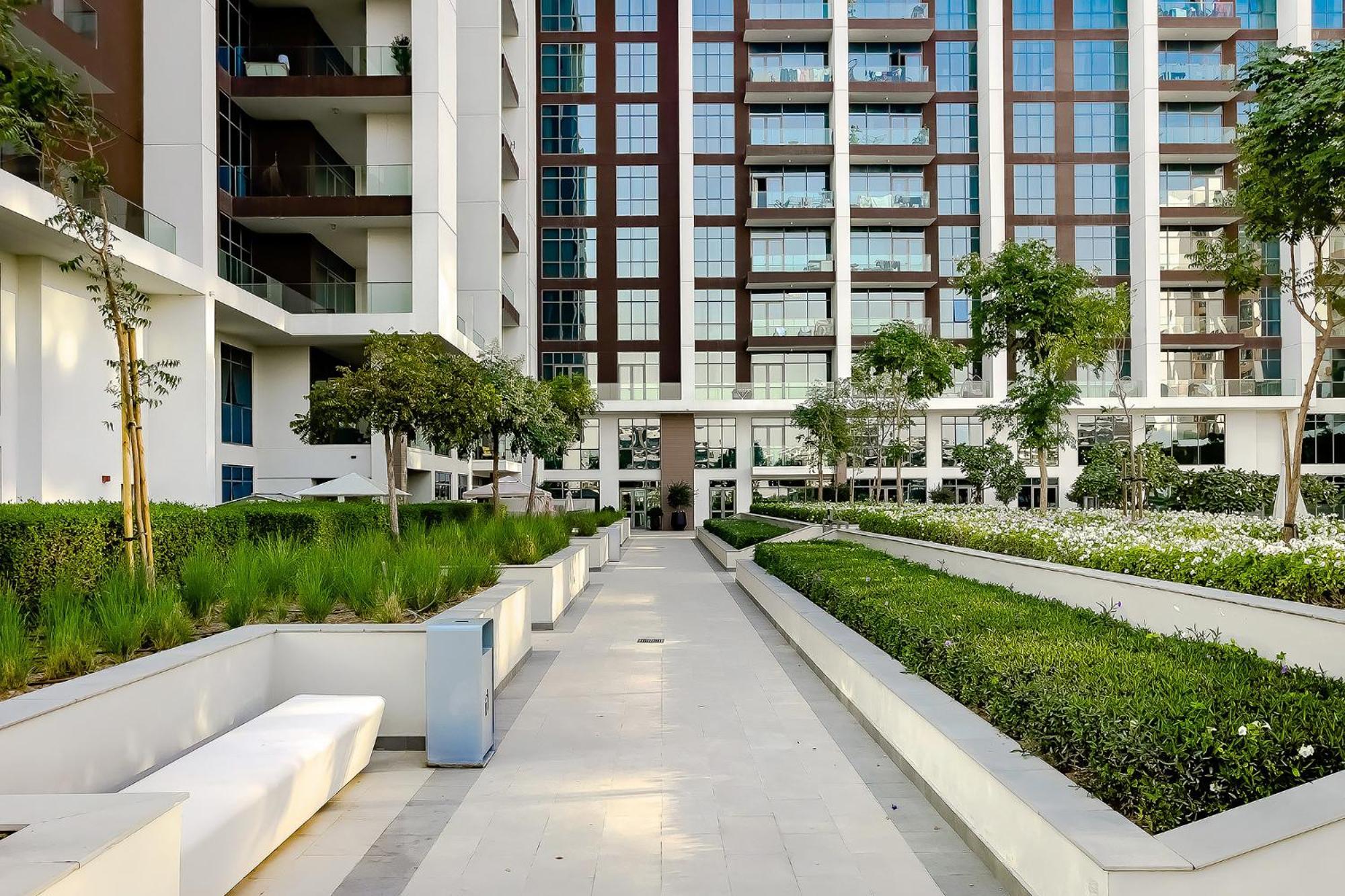 Apartment In Hills Park Dubai