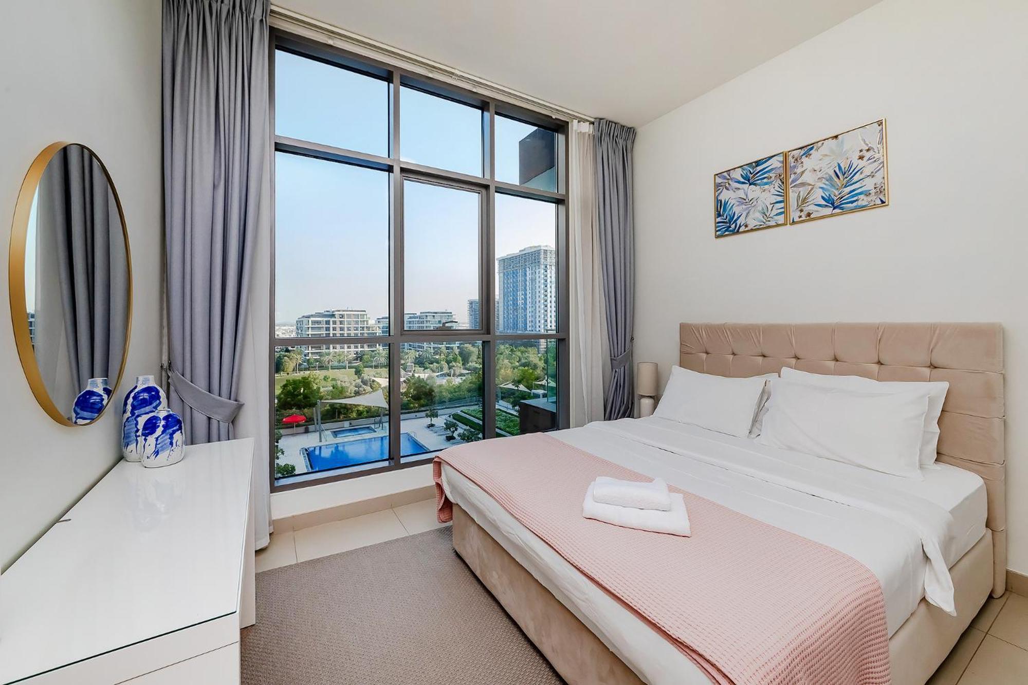 In Hills Park Apartment Dubai